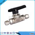 Hydraulic high pressure reduced bore ball valve